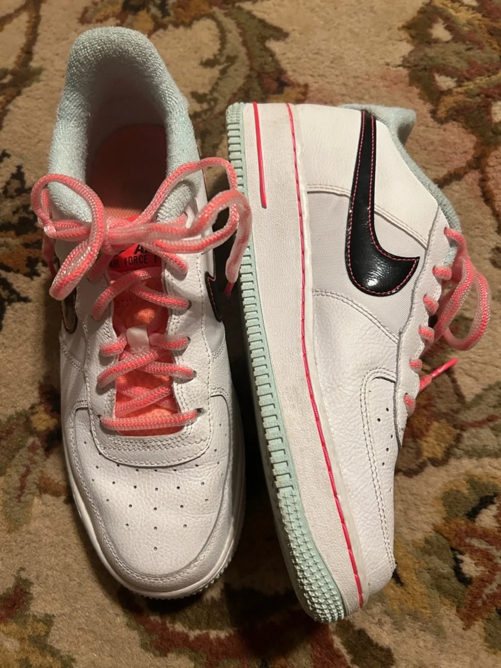 Nike Air Force 1 '07 LV8 GS 'White Atomic Pink' Youth 7